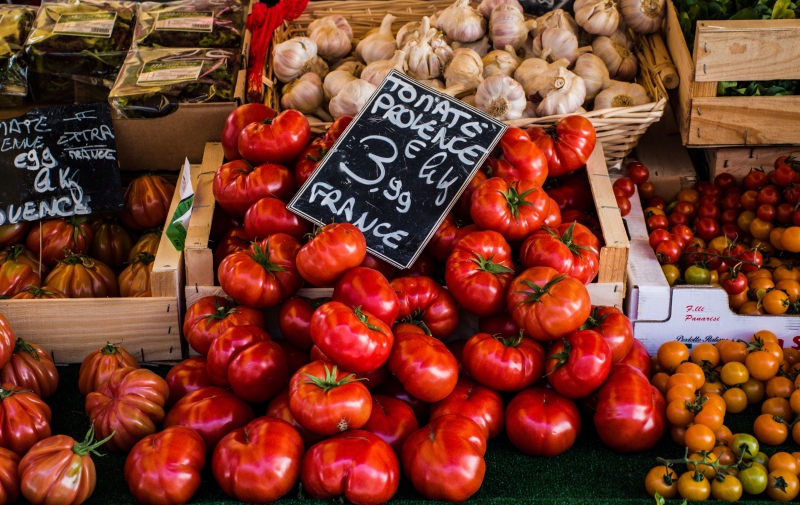 epicerie-COGOLIN-min_tomatoes-4050245